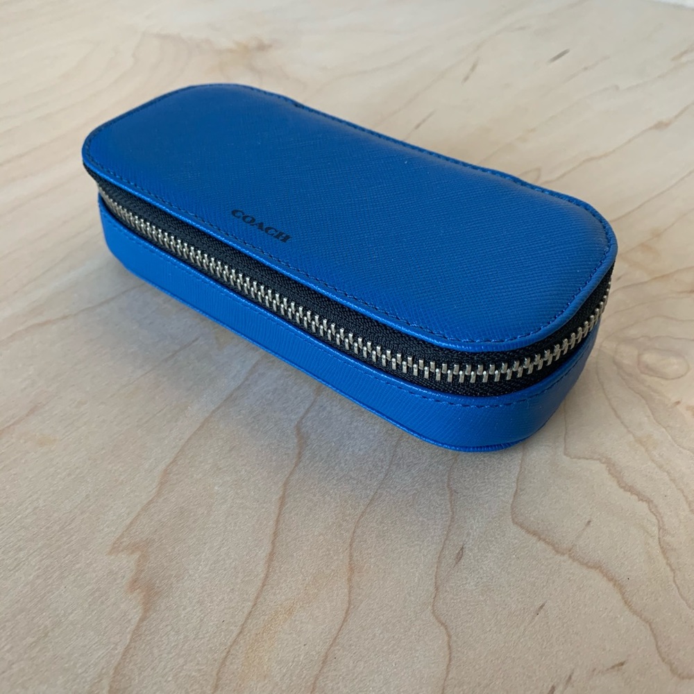 š SOLD š COACH BLUE LEXINGTON SAFFIANO LEATHER GLASSES CASE NWT - Picture 5 of 12